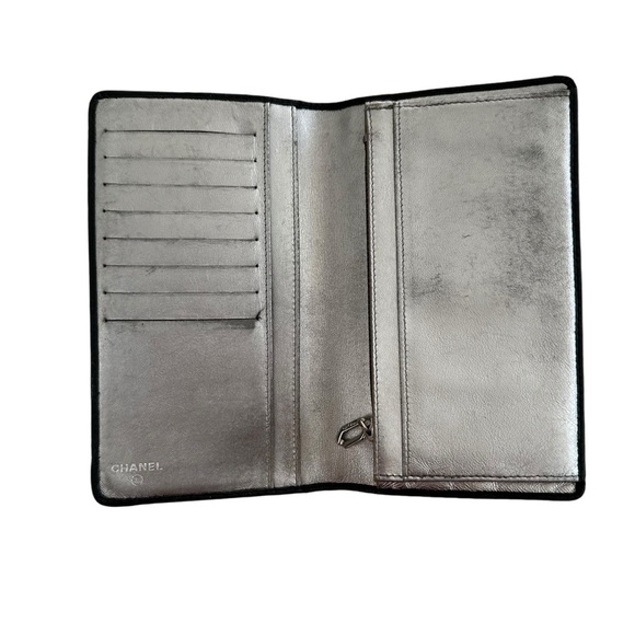 Authentic CHANEL Black Smooth Pin Stripe Quilted Leather Long Wallet with Box - Picture 5 of 16